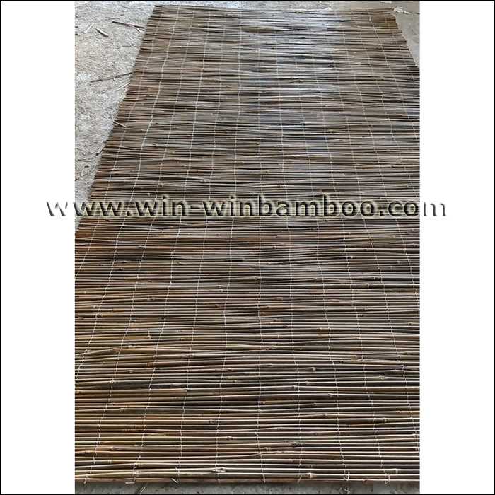 bamboo fence wire lines woven outside canes-