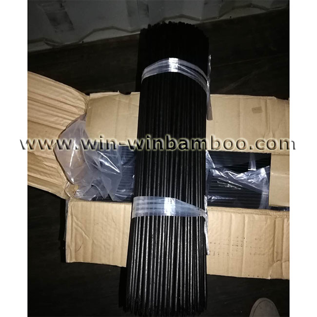 dyed black color bamboo flower sticks of one end pointed 